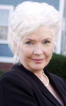 Fionnula Flanagan